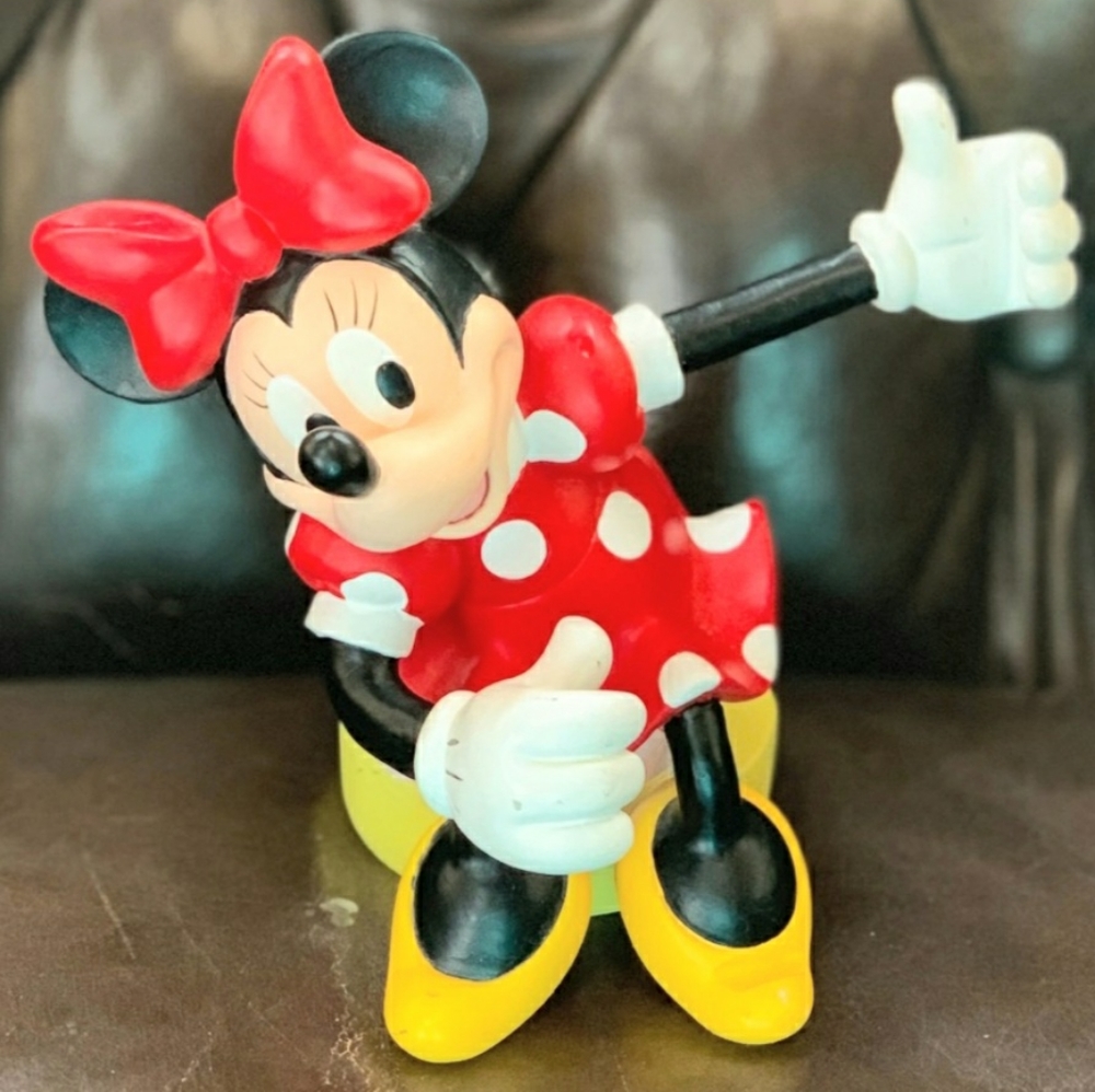 Minnie Mouse Figurine Frame